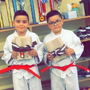 Meet your Posher, Cesar